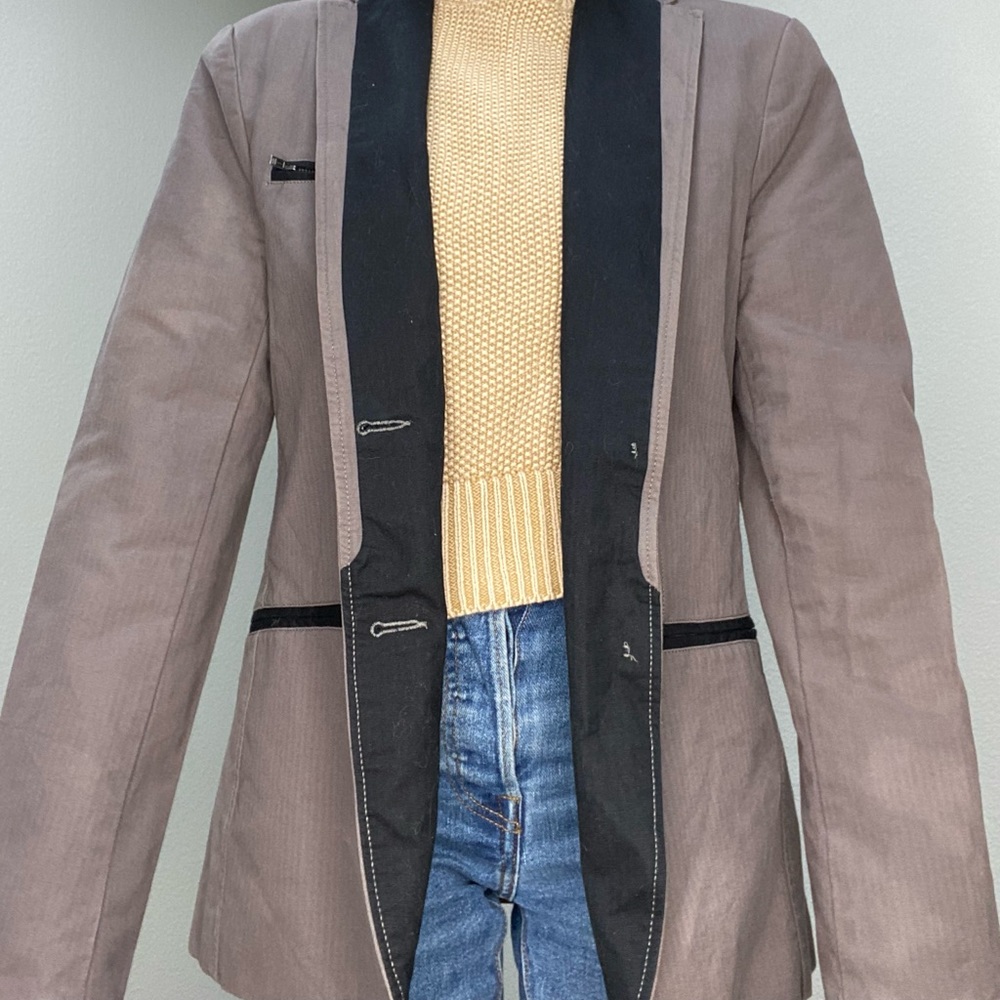 Guess Grey and Black jacket with Zippers